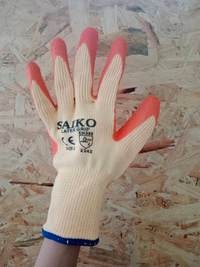 ถุงมือเคลือบยางธรรมชาติ กันบาดสีส้ม SAIKO